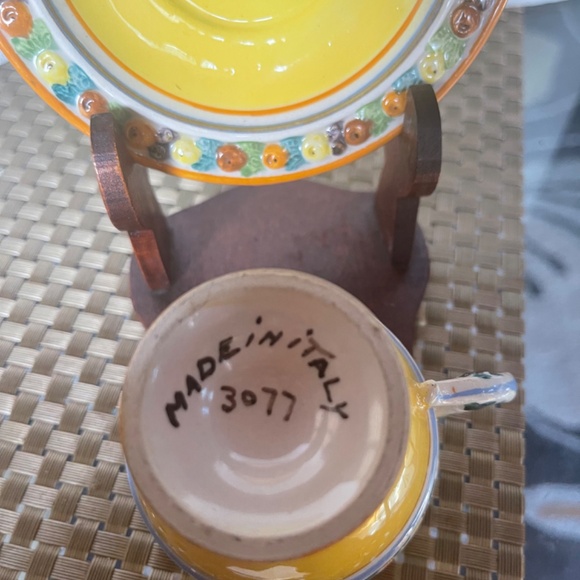 Antique Italian made cup and saucer - Picture 2 of 5